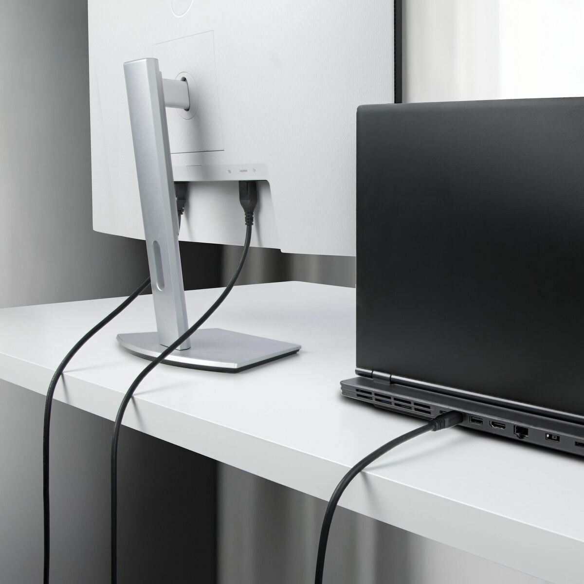 V3H305F3FDB348888BF000B484232EA0418R5717366P10