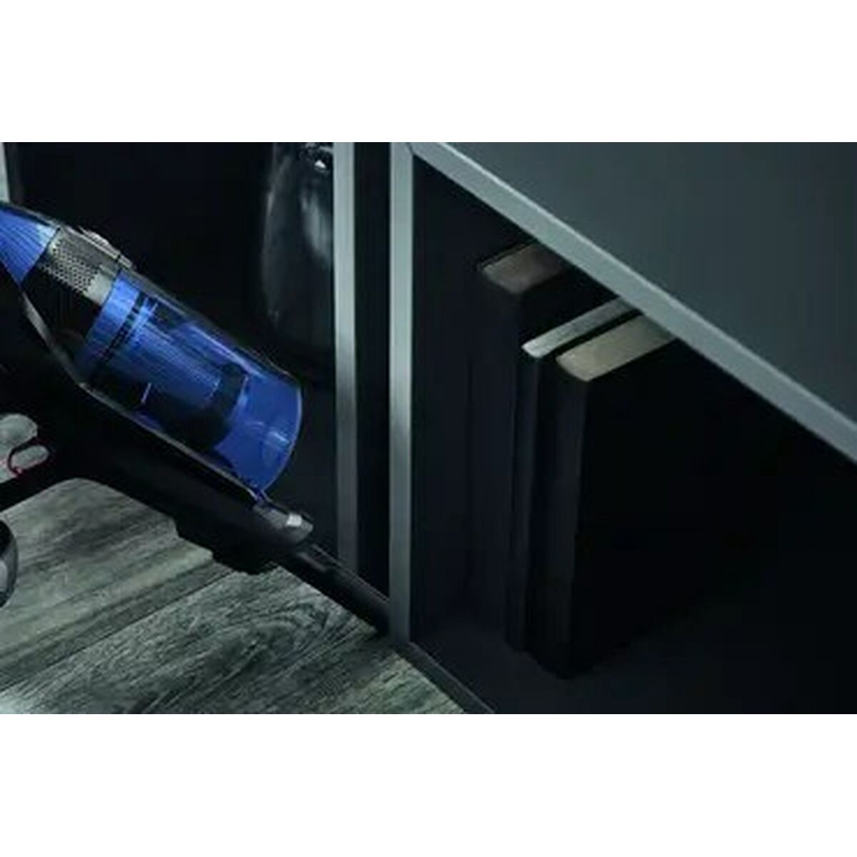 V2H2753E16A3158C86475BF17589C384758R5851366P9