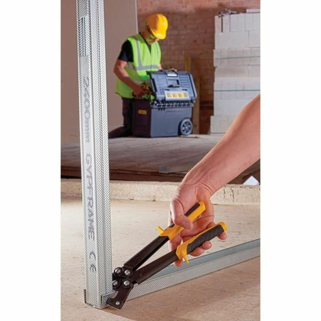 V8H48CE8C90EB2343231E221A23AB508EEFR6642207P3