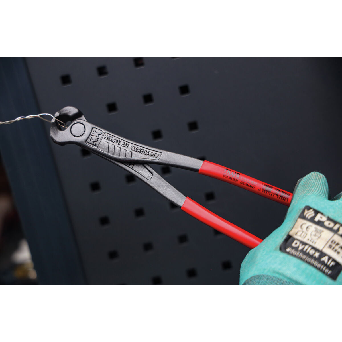 V3HCE247E57AD1F2A4E8F285026CD2DC433R6628091P5