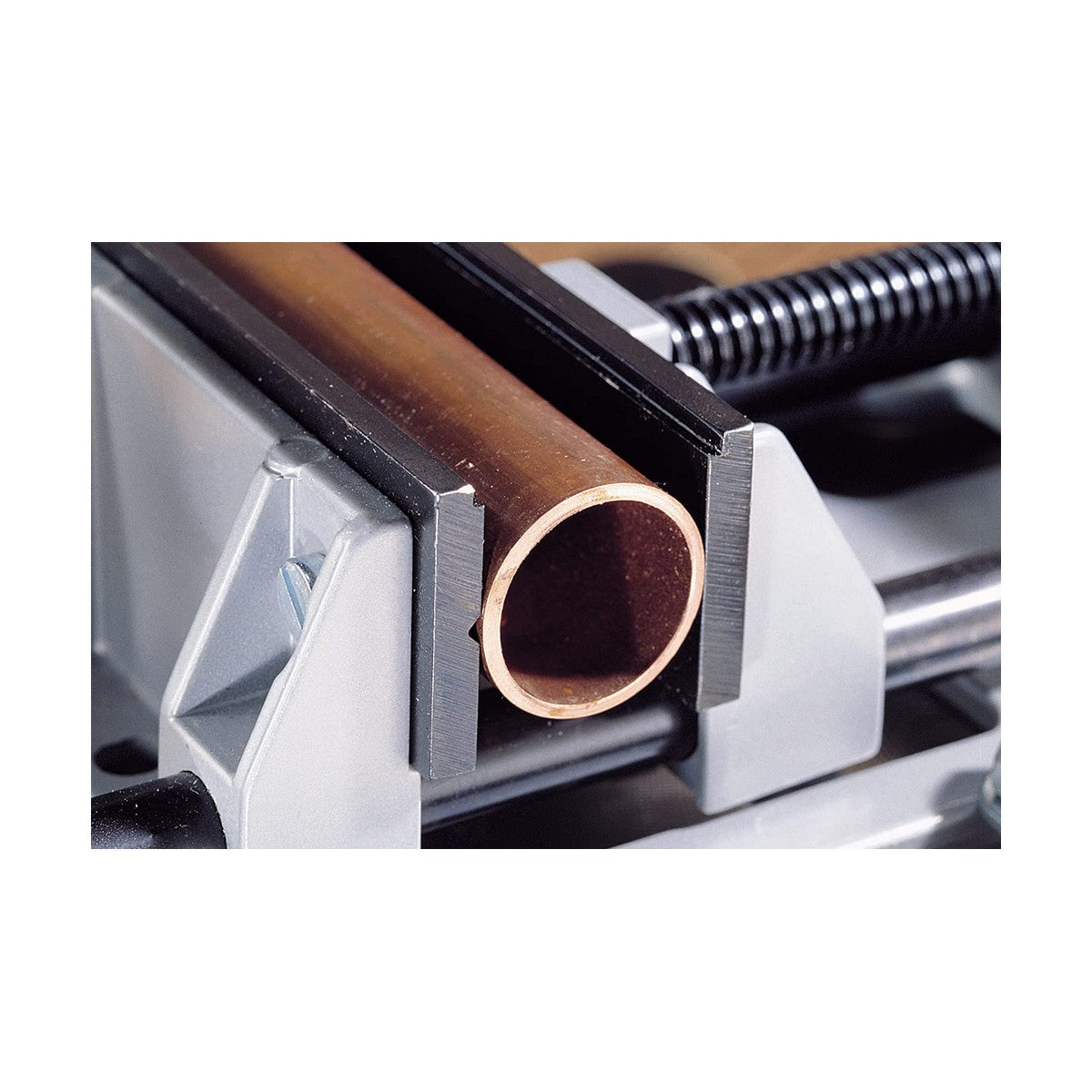 V9H0762F90738B074B6488B9B594535C54AR4066494P8