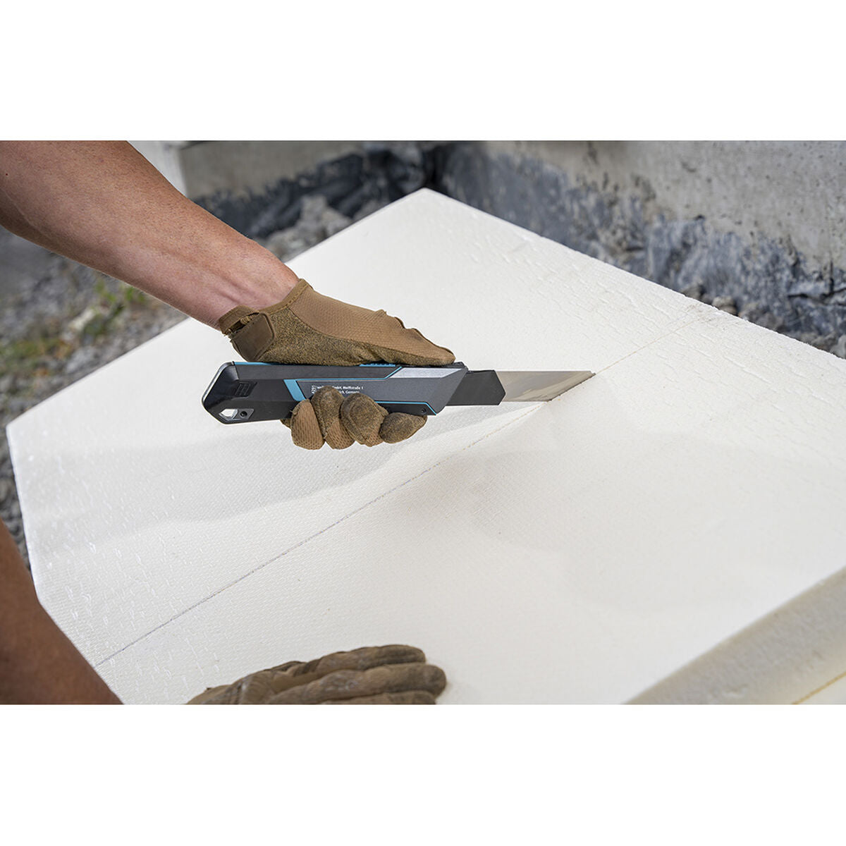 V3H52802EB21591A7438FAF33CAA31964C3R6378208P4