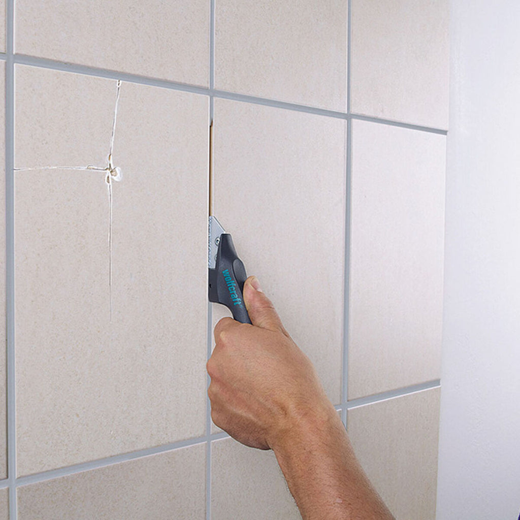 V6HA90C99EA1F8C2F722F1BDF02271EE703R3943008P2