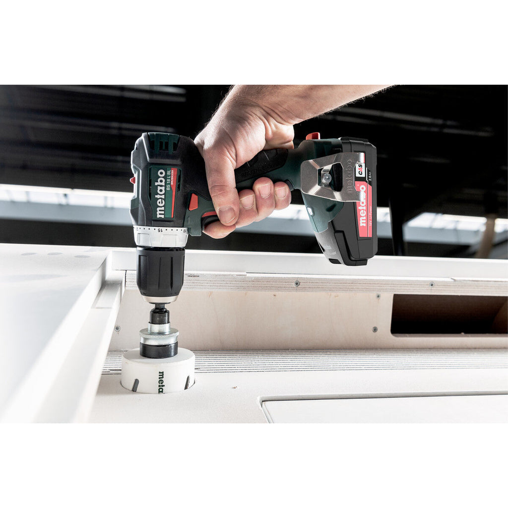 V8HED0B2A6859DCC433CF10A0C600AC8AC4R7233700P8