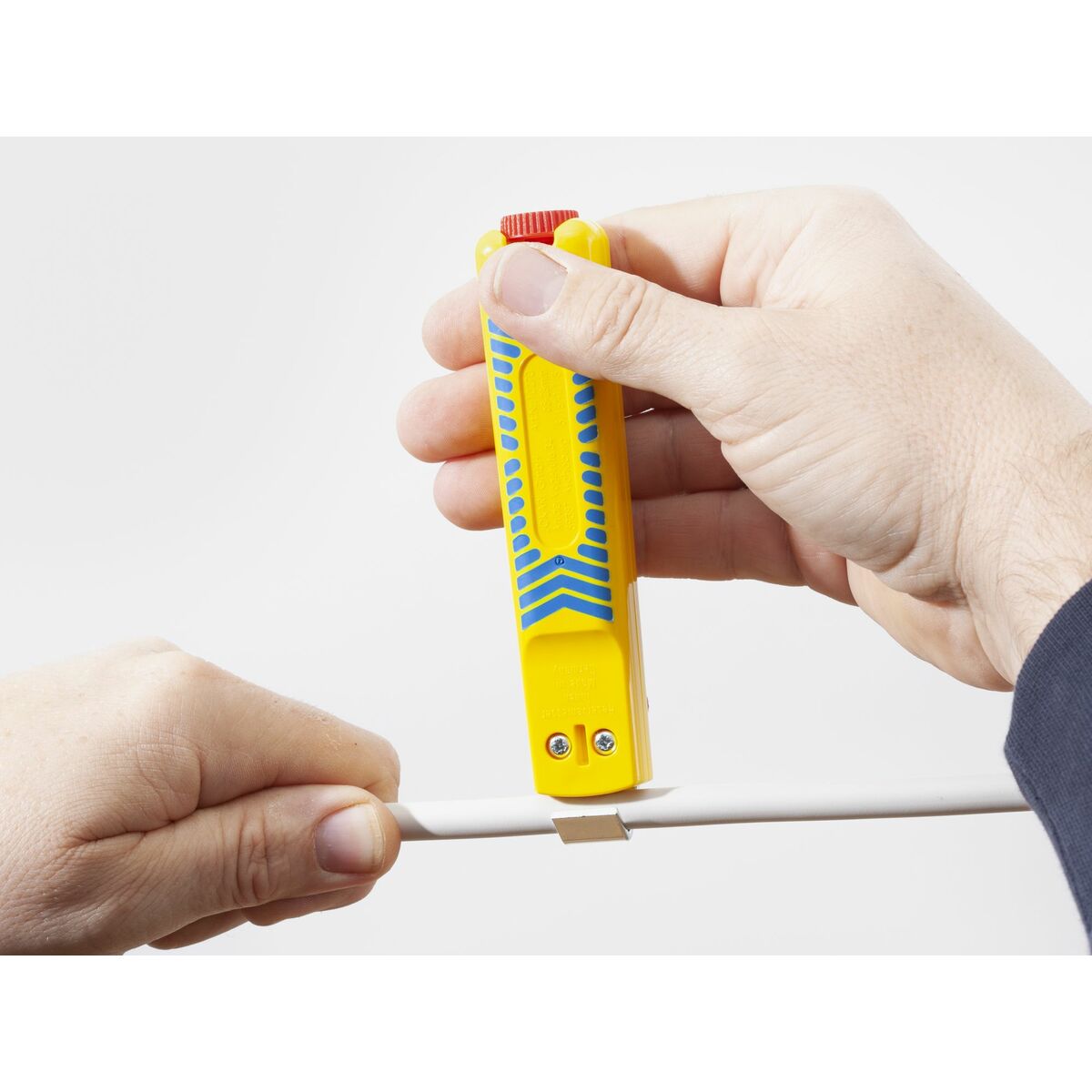 V3HAFF9F1CDE6566A31E018E8FEA3D5DF12R6630247P10