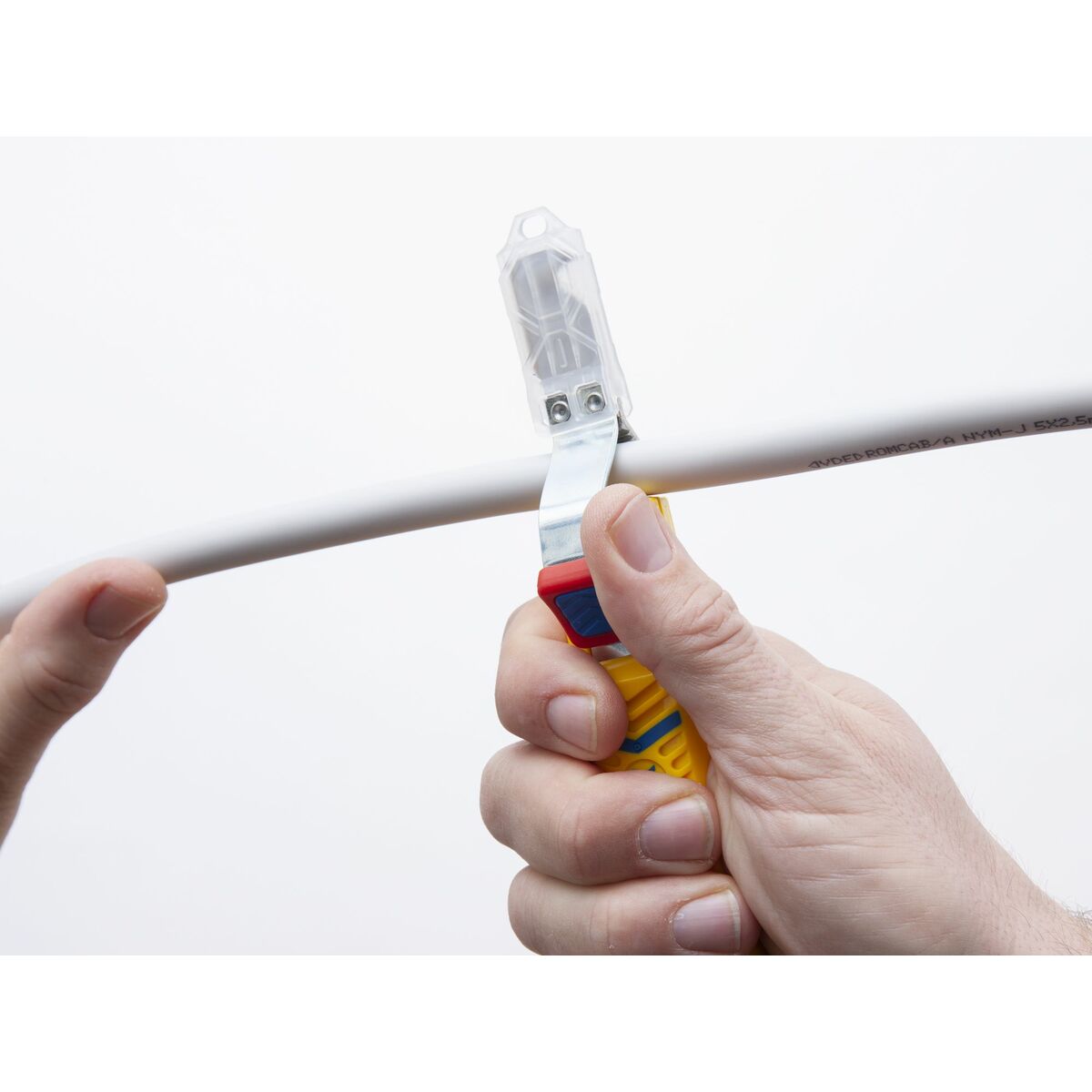 V3H0E32CDD692589C06B9C5042A1214A9AAR6620931P7