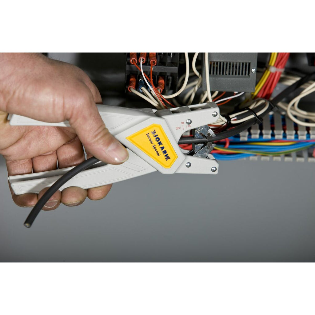 V3H8C26256A1F8D7C4F94F42510F6E997BCR6630132P4