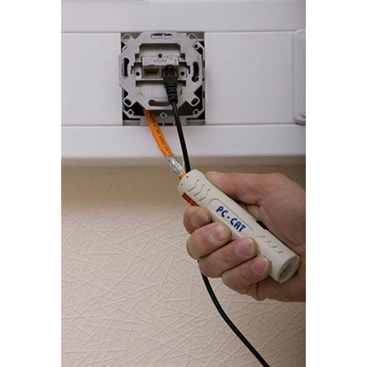 V3HE2153460B1EB5878ED5A19BF12E2F57DR6630022P6