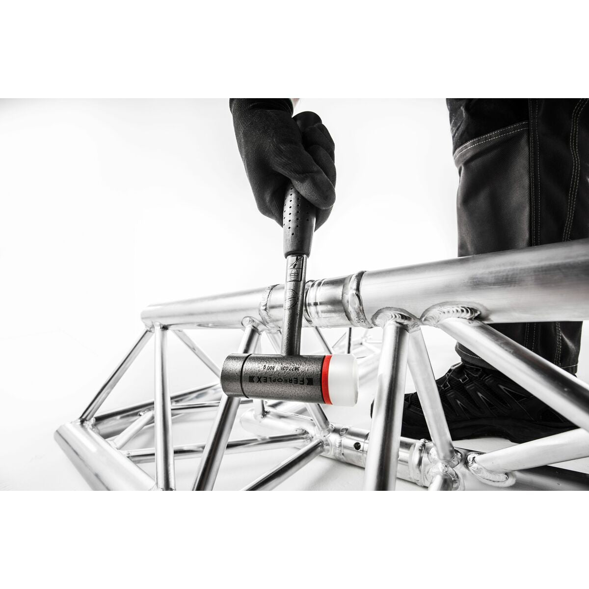 V2H8839DB876EA3DF1B4DAC59C950FB21E2R7355596P4