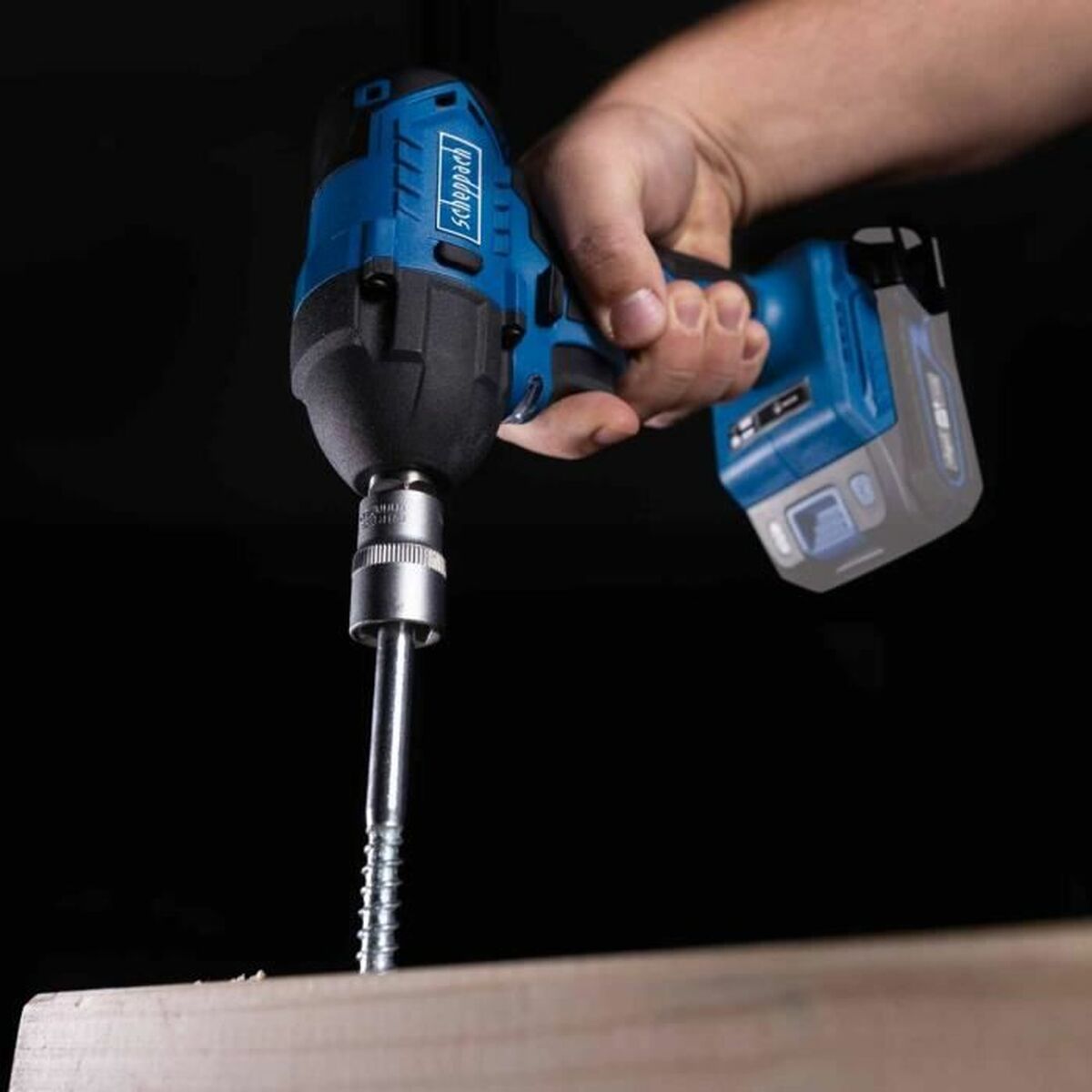 V8H0A0D0EA4DD11FDB7D44A8318C02413DBR7234084P5