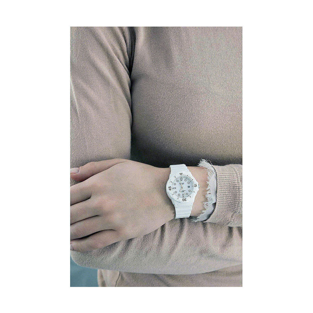 V7HDCC8CB9A171A9168CF4B47E0D6015582R3882809P6