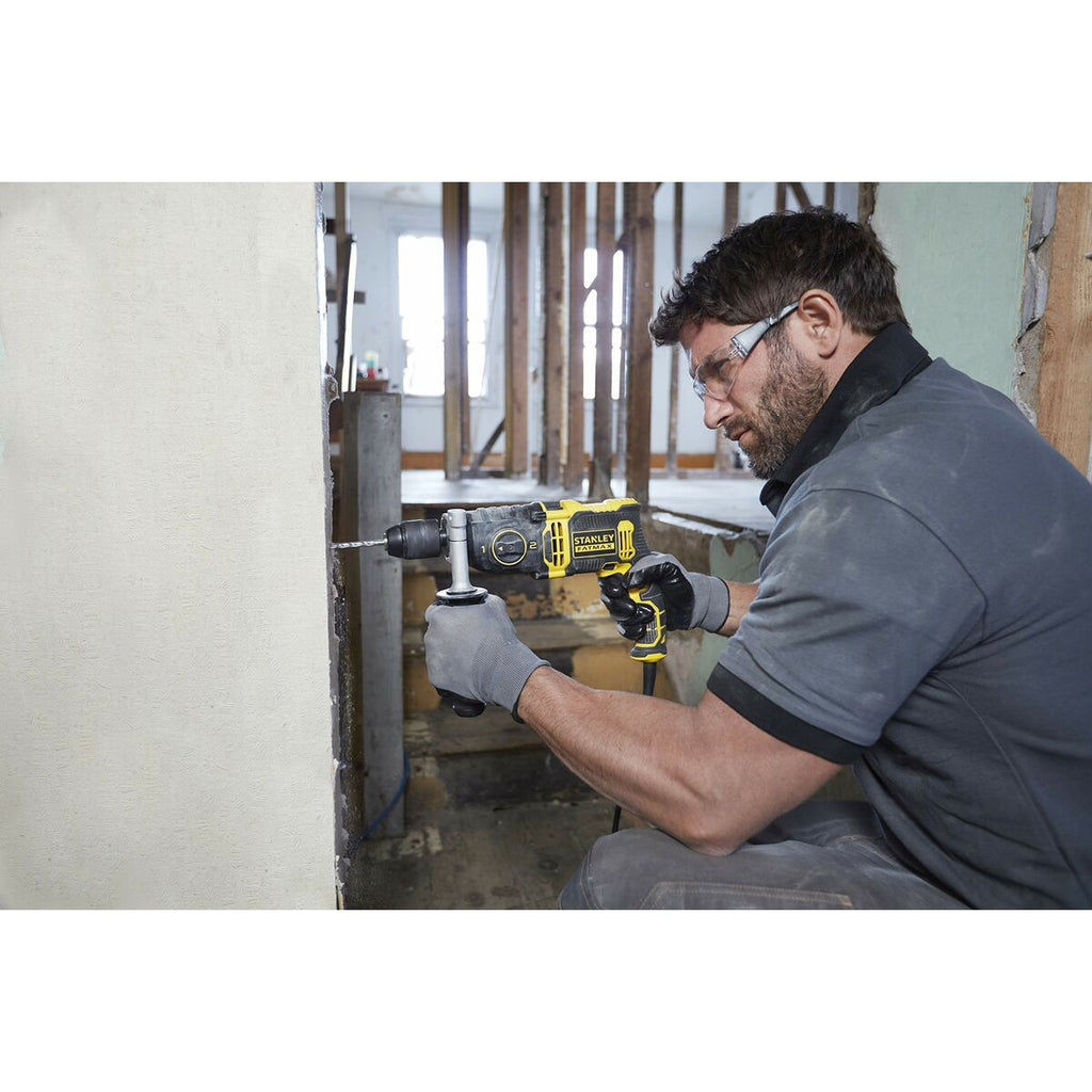 V8H272A444B5CD196D38810A81C15A6B81FR7234043P7