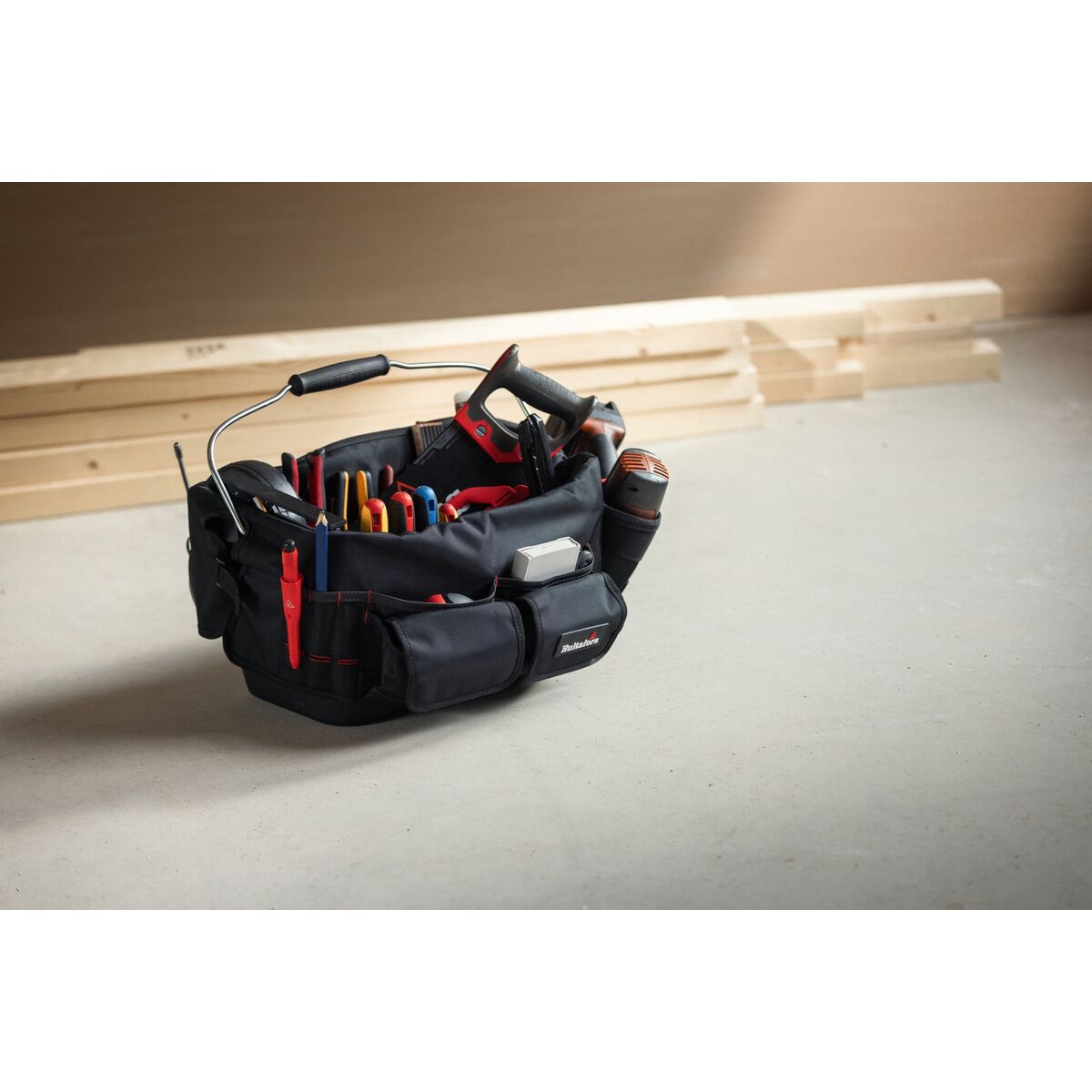 V2H2FDF569A8FE4D1DCAE8BA7E2F4DED41FR7212998P6