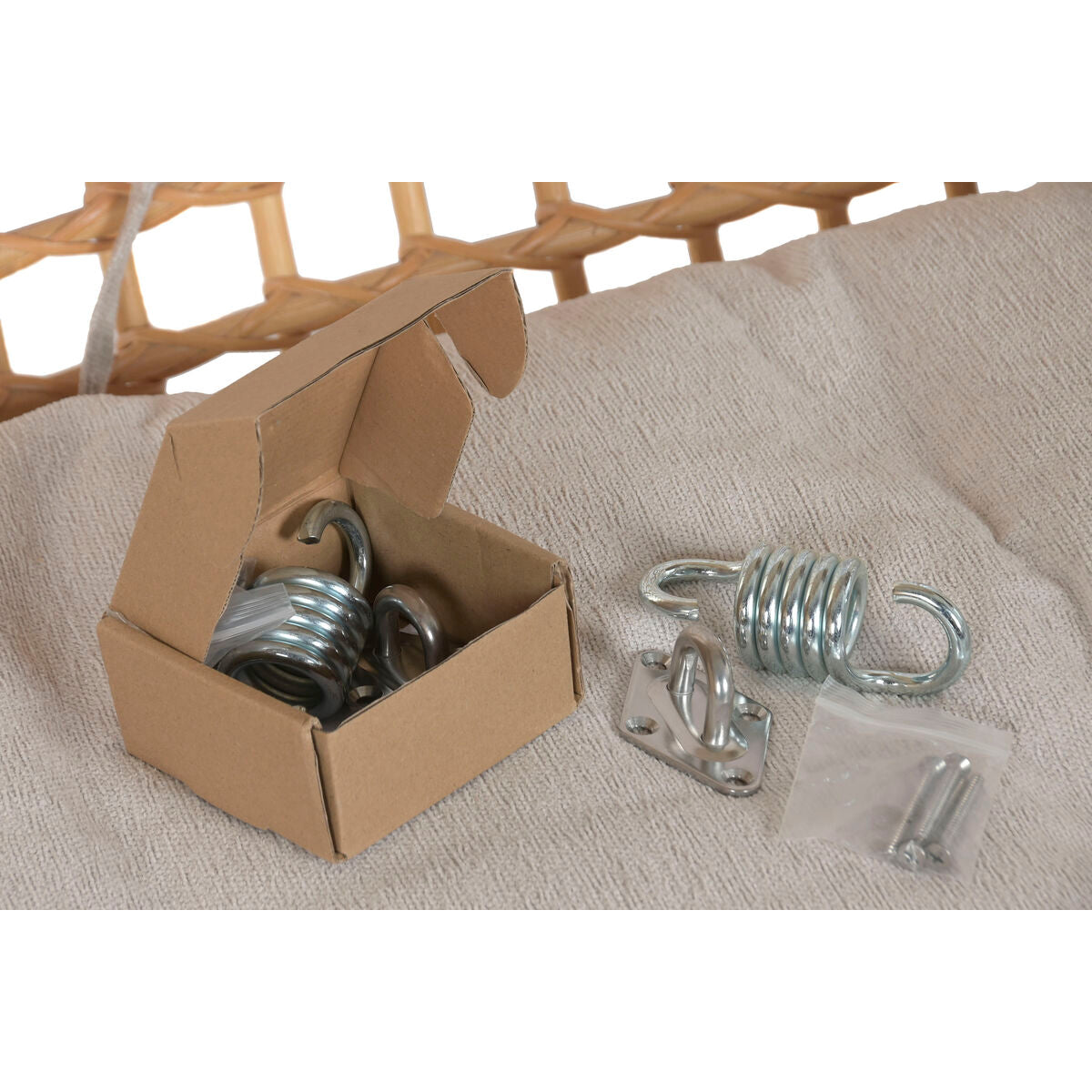 V2H86E335C86232B0A8C73D9A05657D0F3AR7431729P6