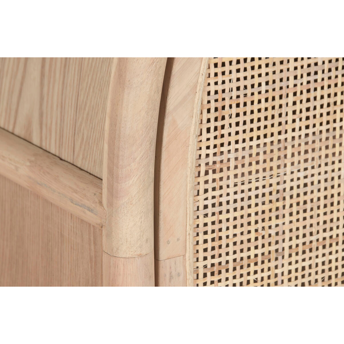 V2H00E7DF4BEA8424ECE2AD76F4898EF59CR7428691P3