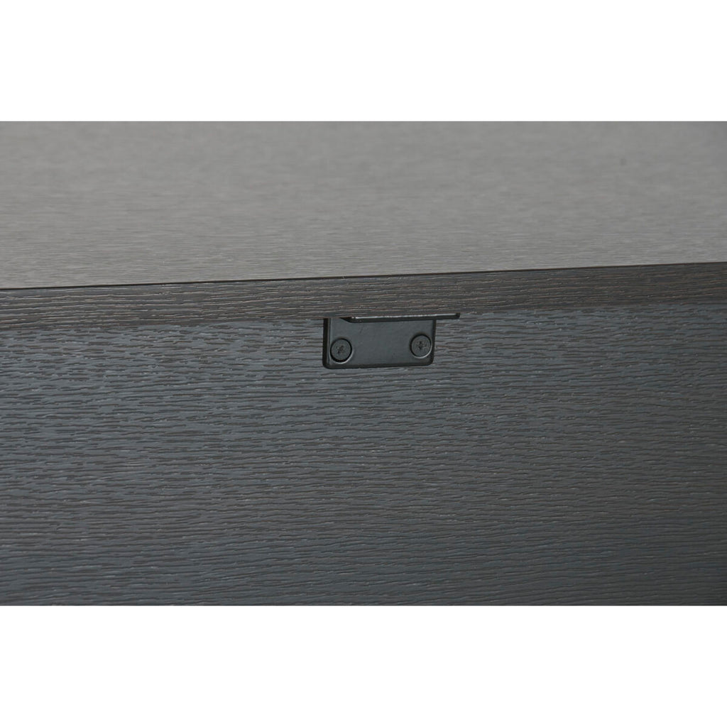 V2HFE826AE733DF6AC78EE92AEA1551117ER7195425P2