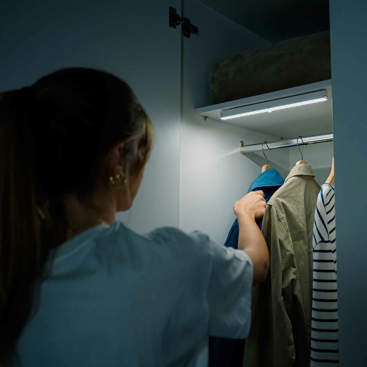 V10HB0273E11EBFF47A189166868D6135165R3893043P9