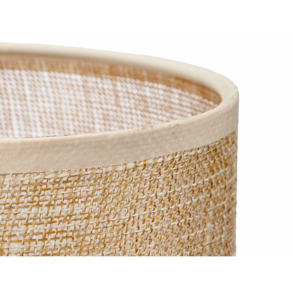 V8HE4CEC1645538EA70CD6EFDB9CF4CEF1FR7267287P4