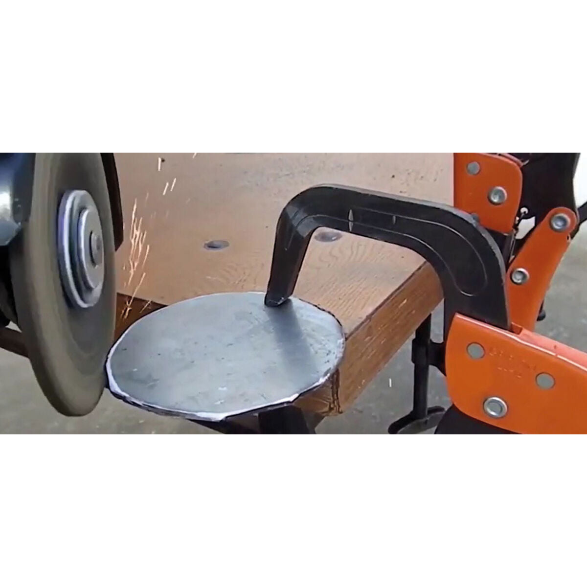 V2H07F1086747B300DFF5493BE4BAC6CDF9R7370514P3