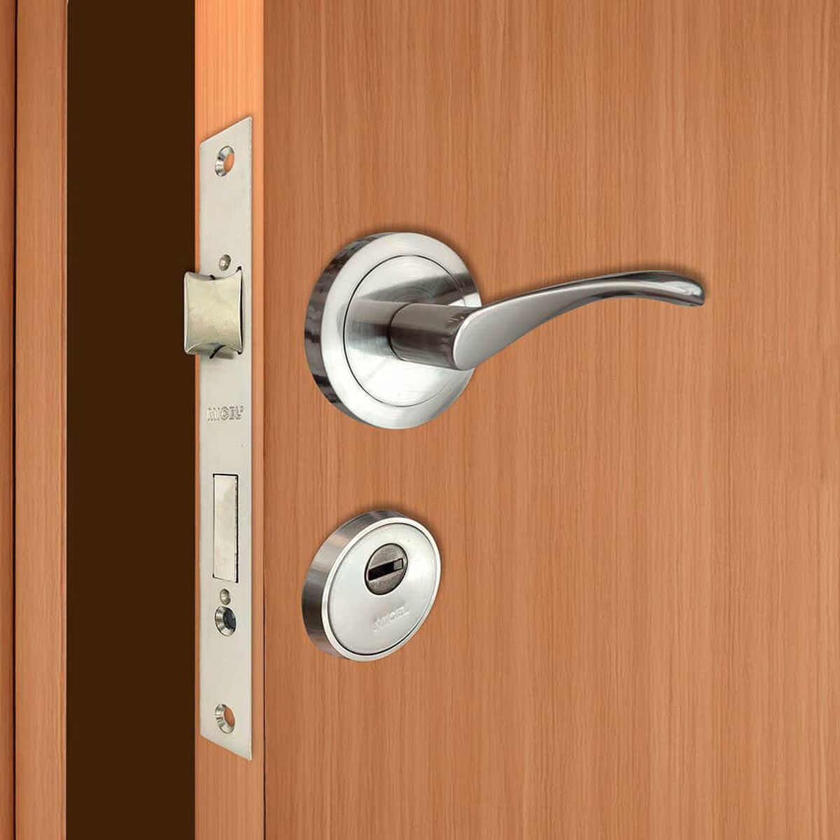 V2HB4106C46ADBAF93C05545A4ED801E801R7408243P2