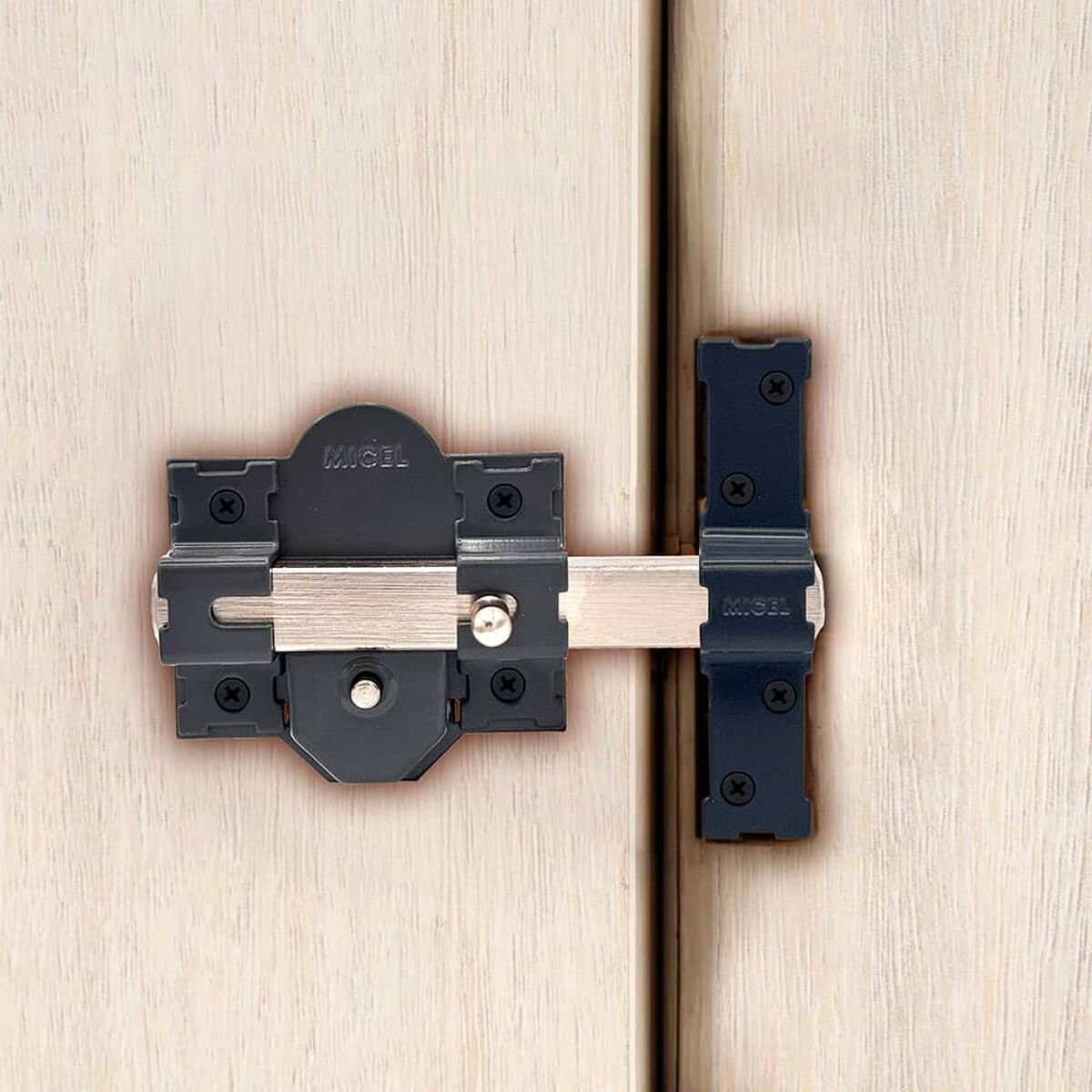 V2H0B2093C933F561AD37E4C2576EA4F306R7419939P3