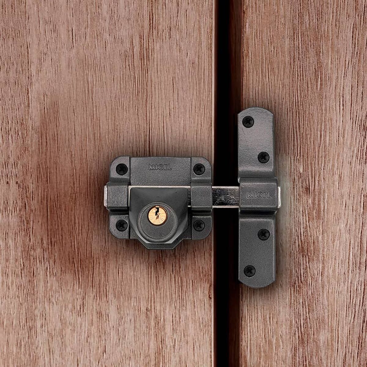 V2HBC6E3CA4F3DC66B32B6745CA01F877C4R7419938P3