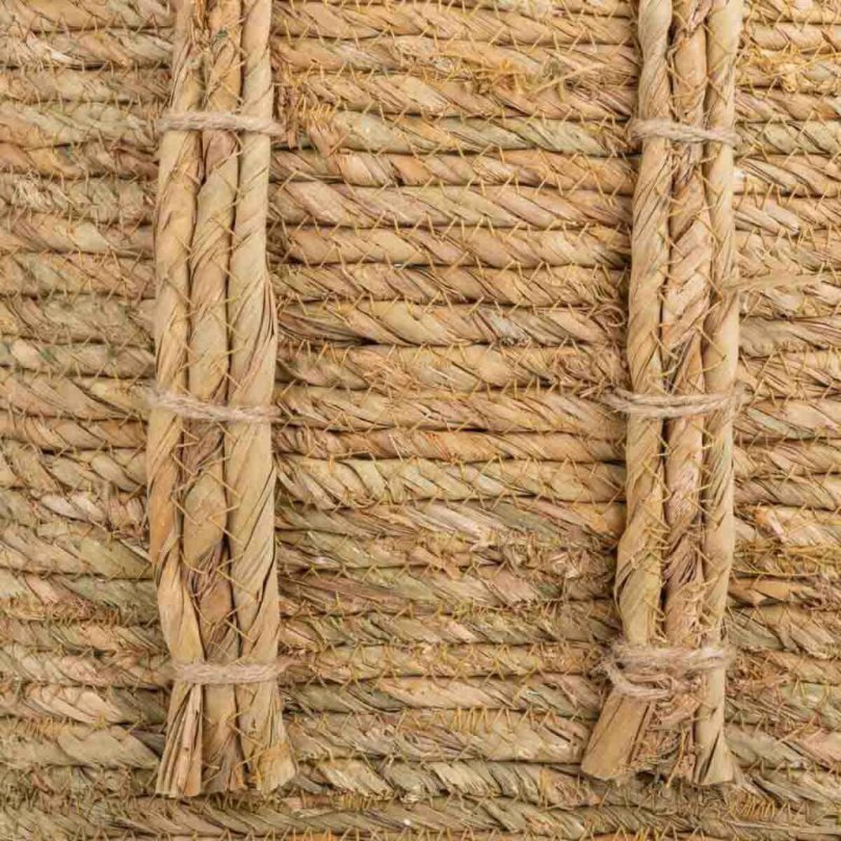 V5H31B101E67BC8728A89D4BC5BD0471F1AR5209825P3