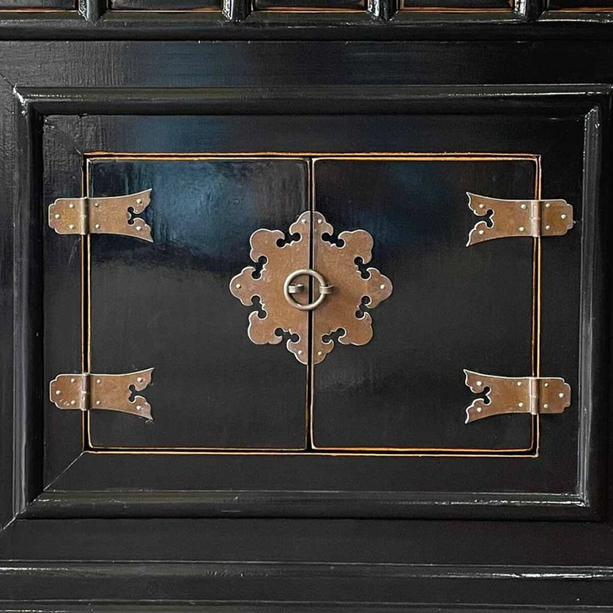 V6H647ADC22E34D6510BC0A27EC17B2C30FR6581875P5