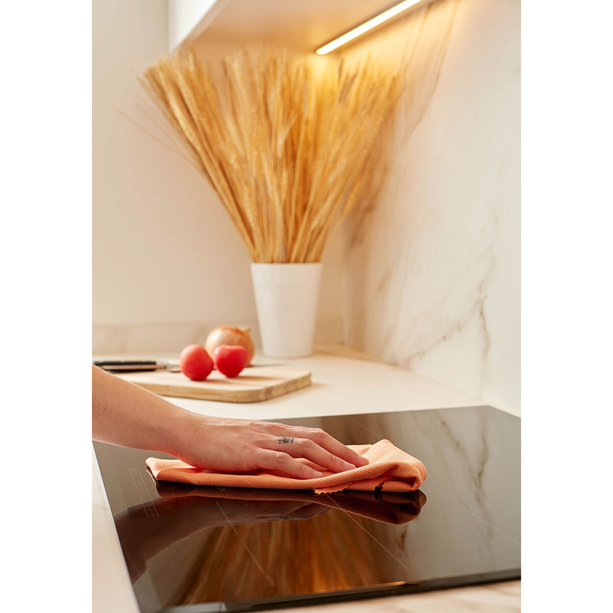 V4HC41EECE41936485A4152EF0F8368CDC9R5468717P5