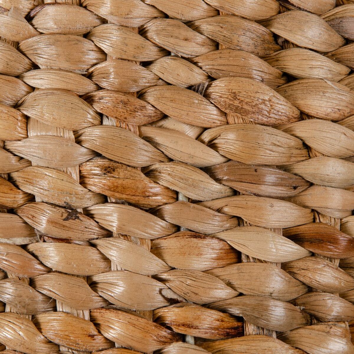 V5H68297CFA03064326673C1D13C8268BCAR2535766P5