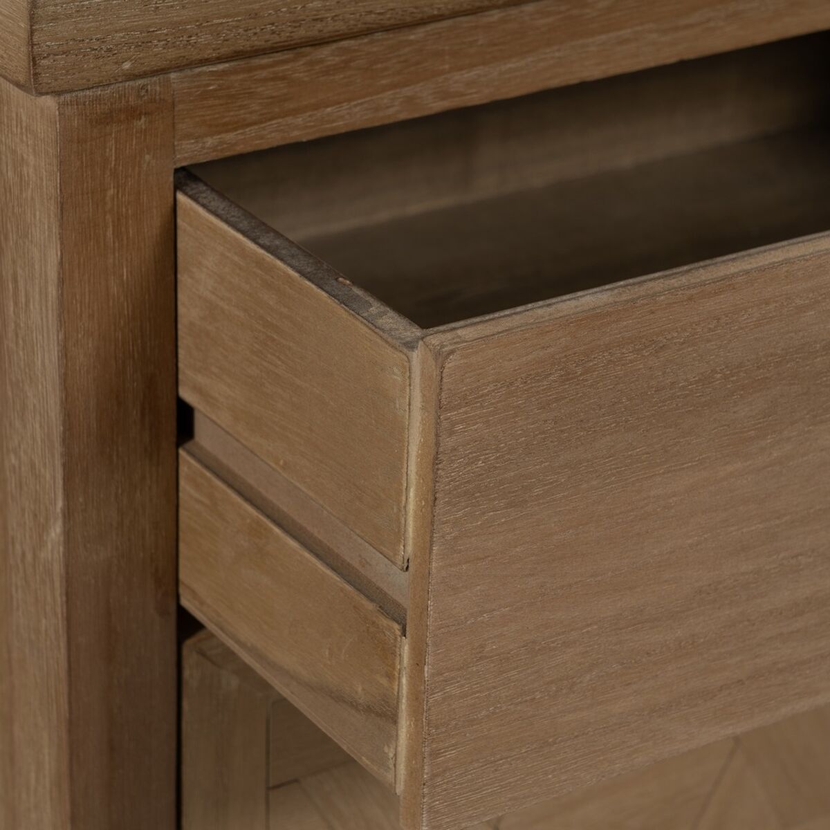 V4HE9C9074AD6493F10296D9C0672F4A8B4R5017316P7