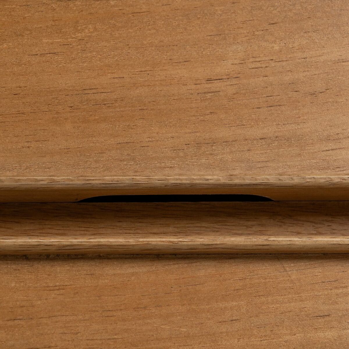 V5H29D931C0596C99D5CE986FB952B03427R6261743P8