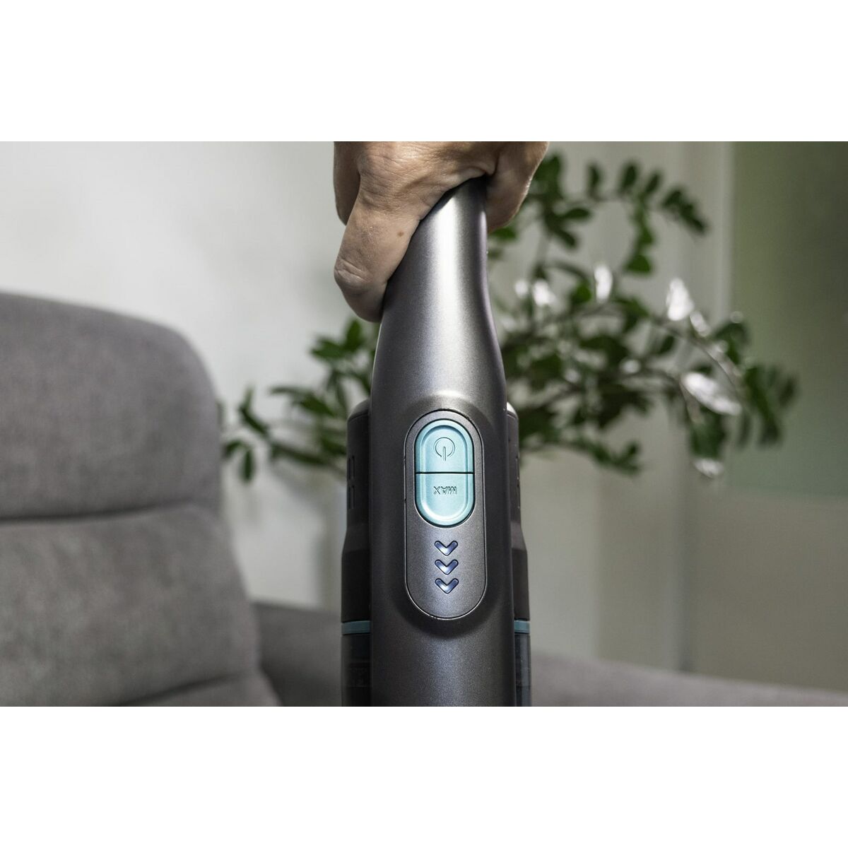 V2H1BCF3F3F519F0BE00657BE0B4CAD69D4R5612842P5