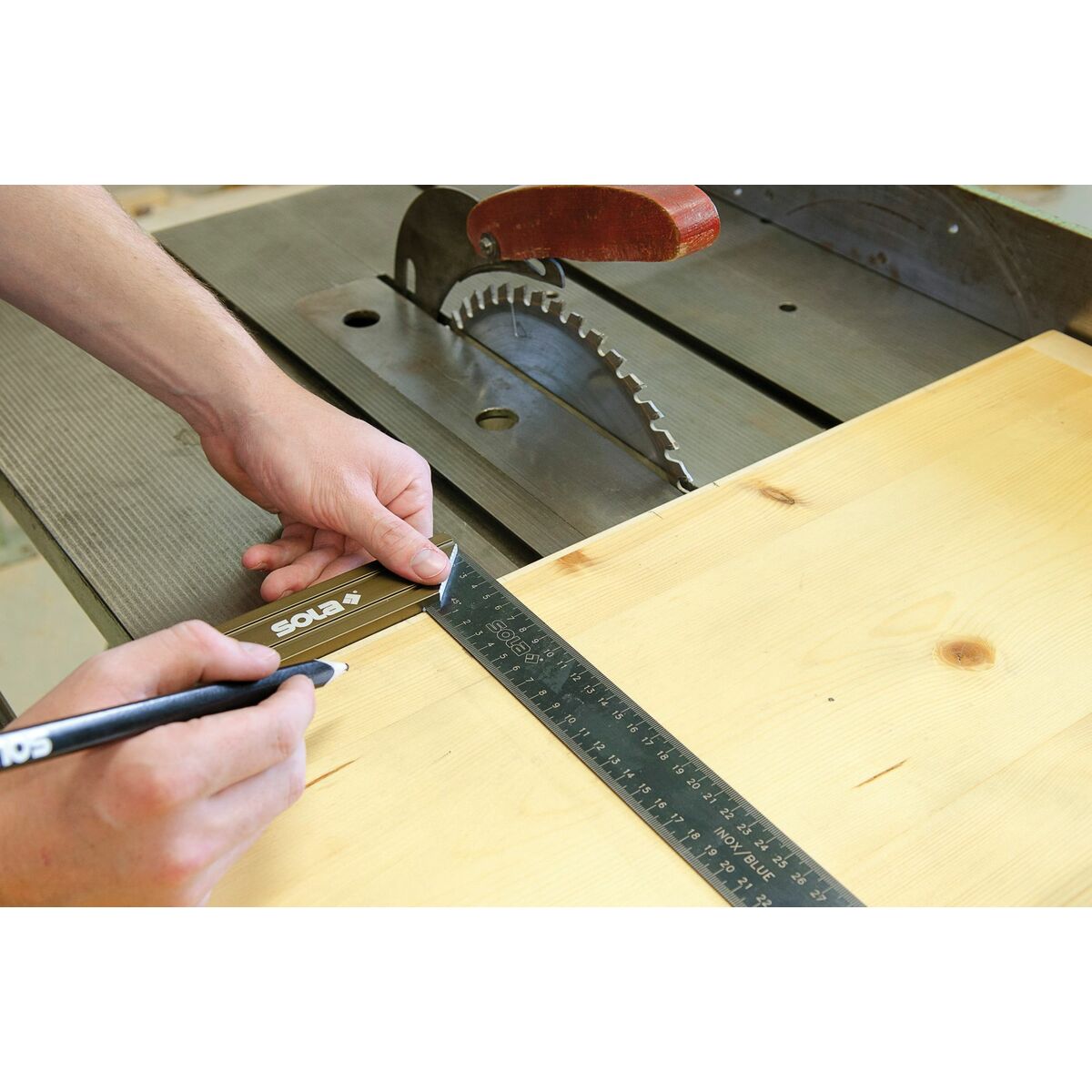 V2H7F6AFB7A751590BBF006103C6EC89F8CR6968975P3