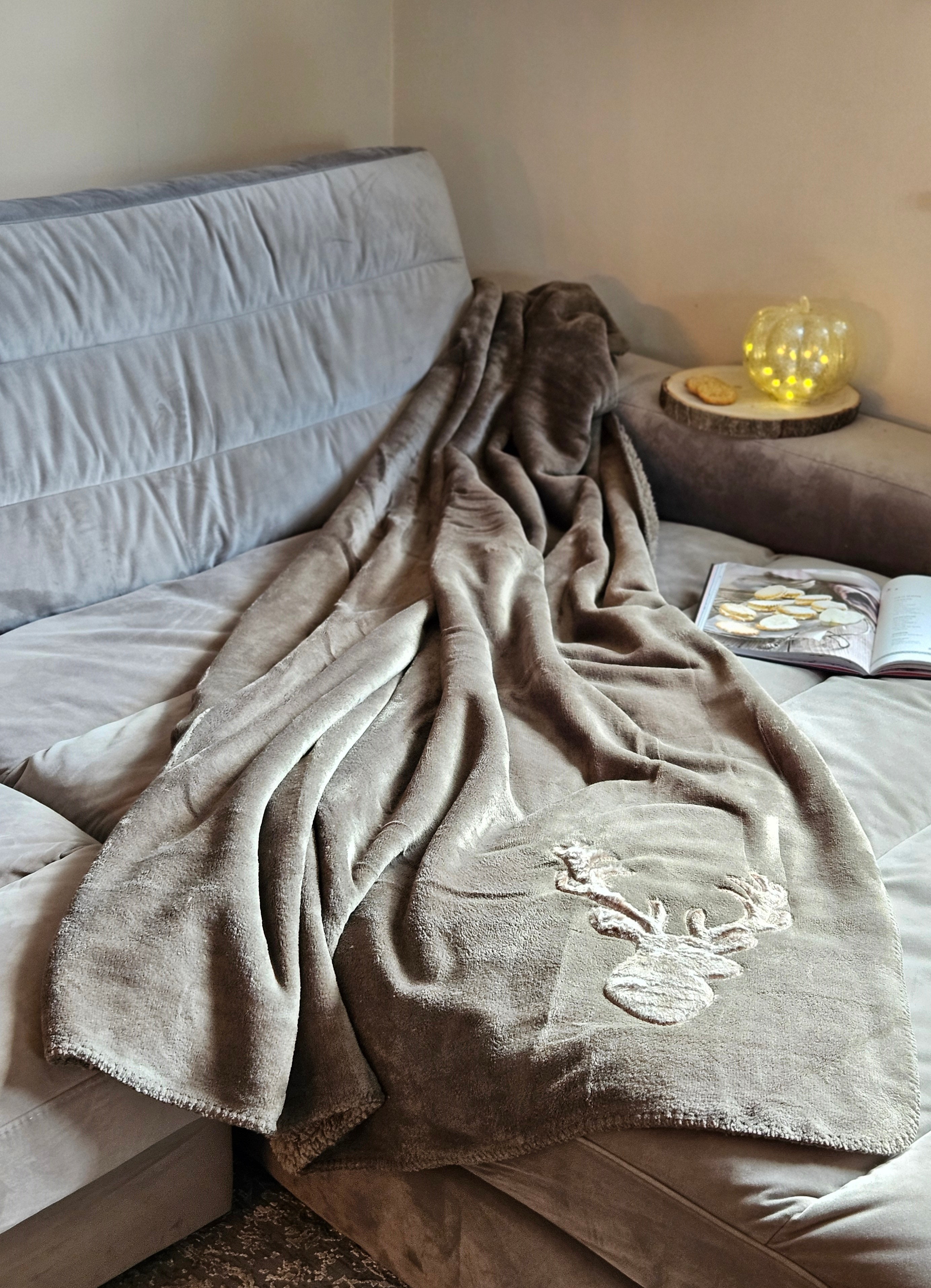 Decke Kuscheldecke Tagesdecke Wohndecke Hirsch Winter 150x200 kuschelig weich