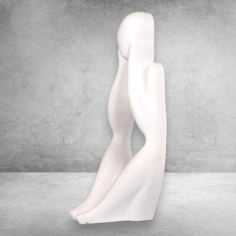 Einzigartige handgefertigte Skulptur – Symbol für Stärke und Schönheit